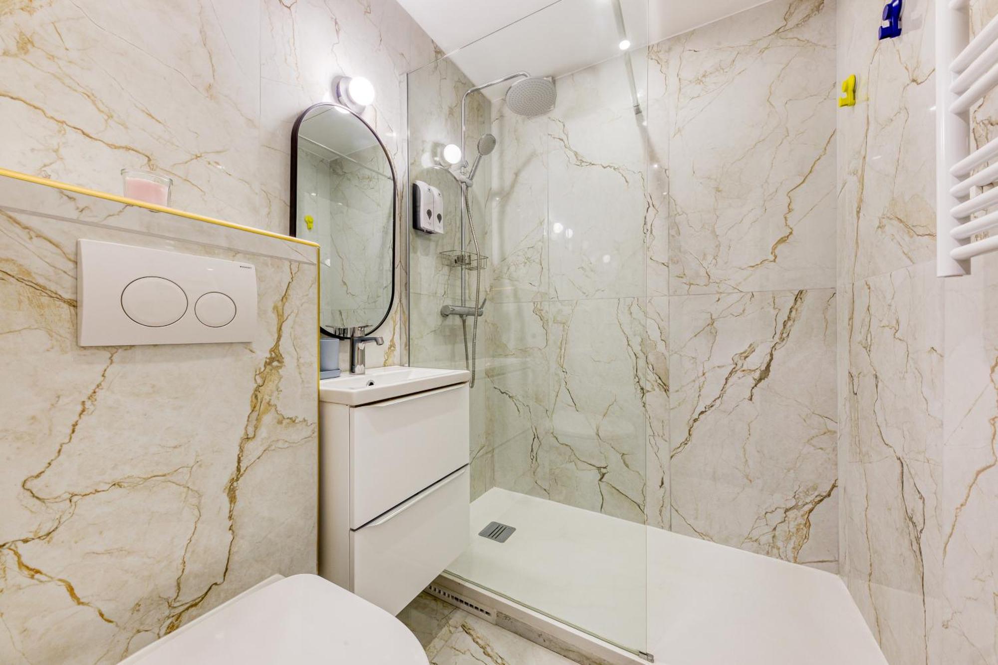 Entier Proche La Defense & Paris & Hopital De Colombes - Parking Prive Apartment
